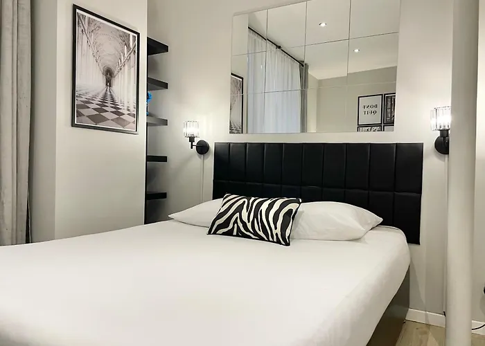 דירה Charming Paris La Defense *