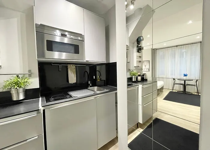 Charming Paris La Defense פוטו