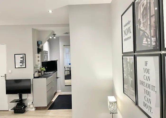 Charming Paris La Defense דירה פוטו